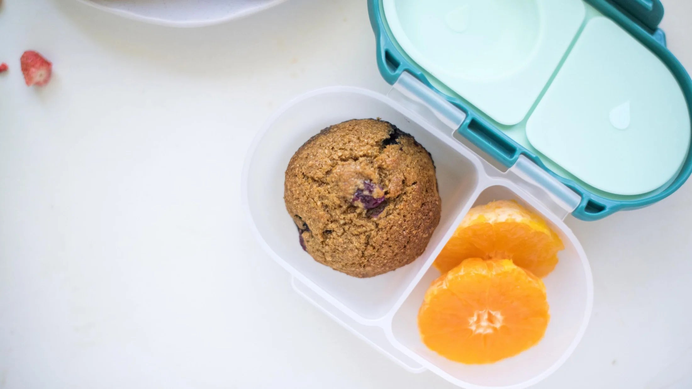 the best airplane snacks for kids: 40 airplane snacks for a happier flight