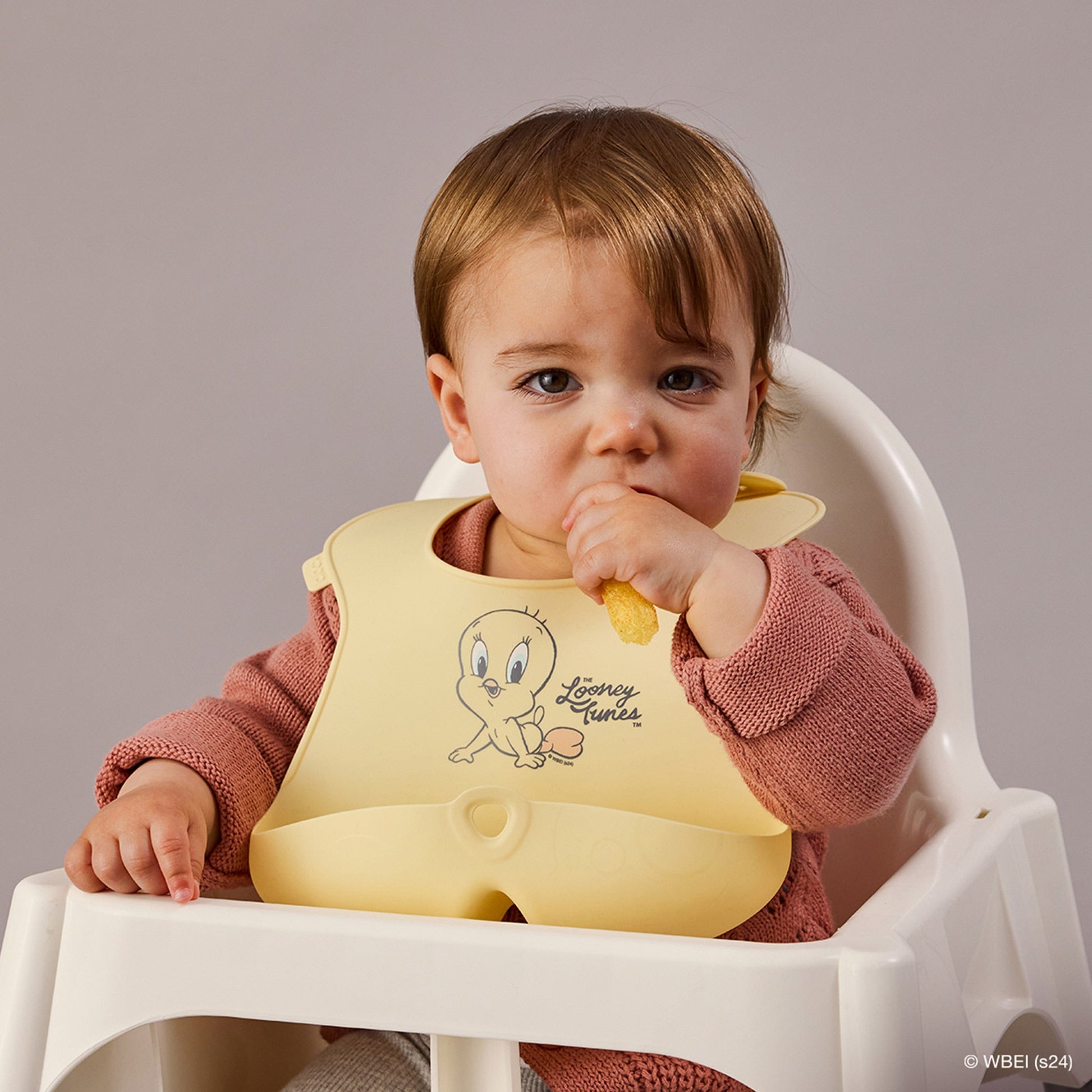 Looney Tunes by b.box - Silicone Bib